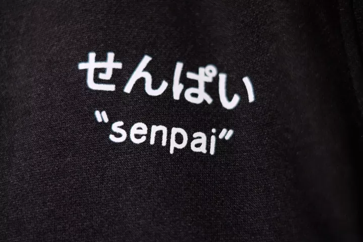 senpai artinya